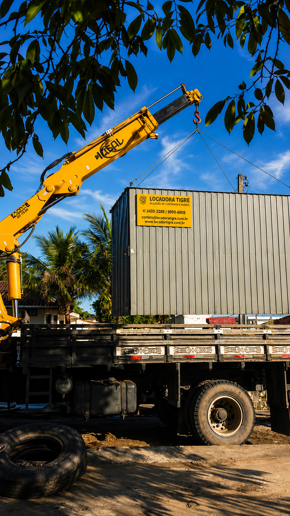 Container